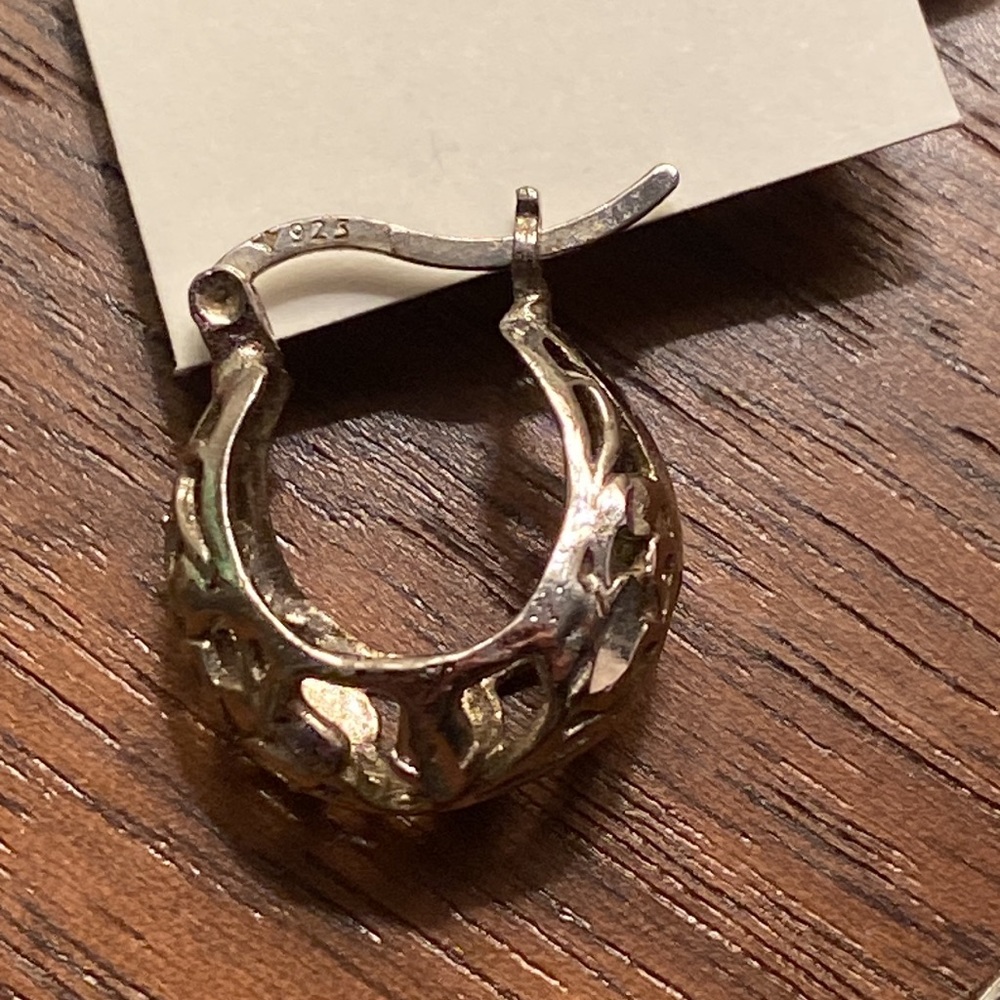 Silver Filagree Hoops - Picture 4 of 4